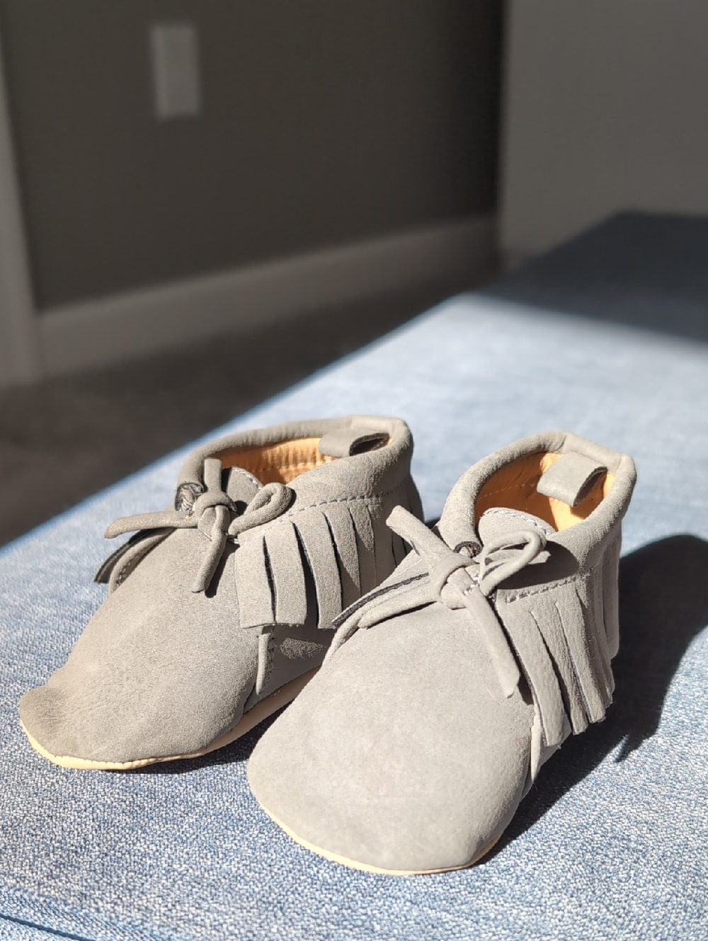 Old Navy Kids Grey Fringe Moccasins with Bow Tie